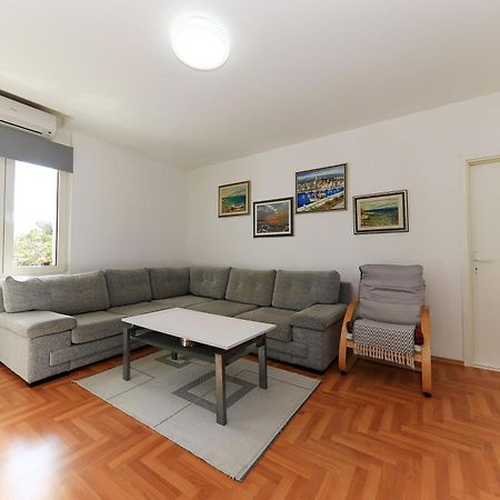 Apartmani Tonci Pag Pag Town Dış mekan fotoğraf