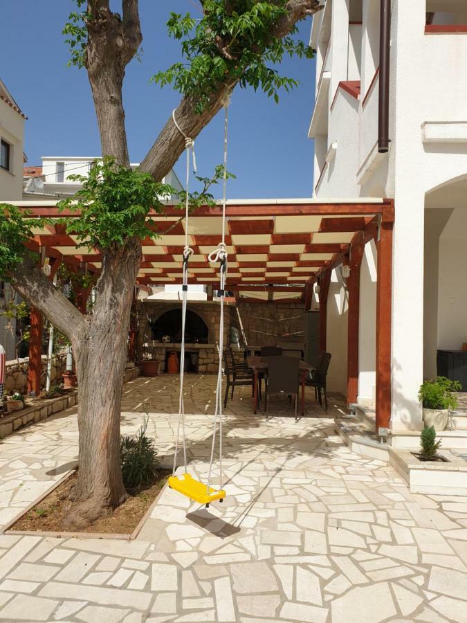 Apartmani Tonci Pag Pag Town Dış mekan fotoğraf